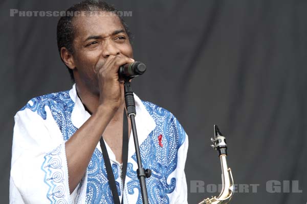 FEMI KUTI - 2010-06-27 - PARIS - Hippodrome de Longchamp - 